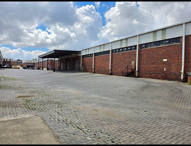 2,100M² FACTORY TO LET IN KYA SANDS
